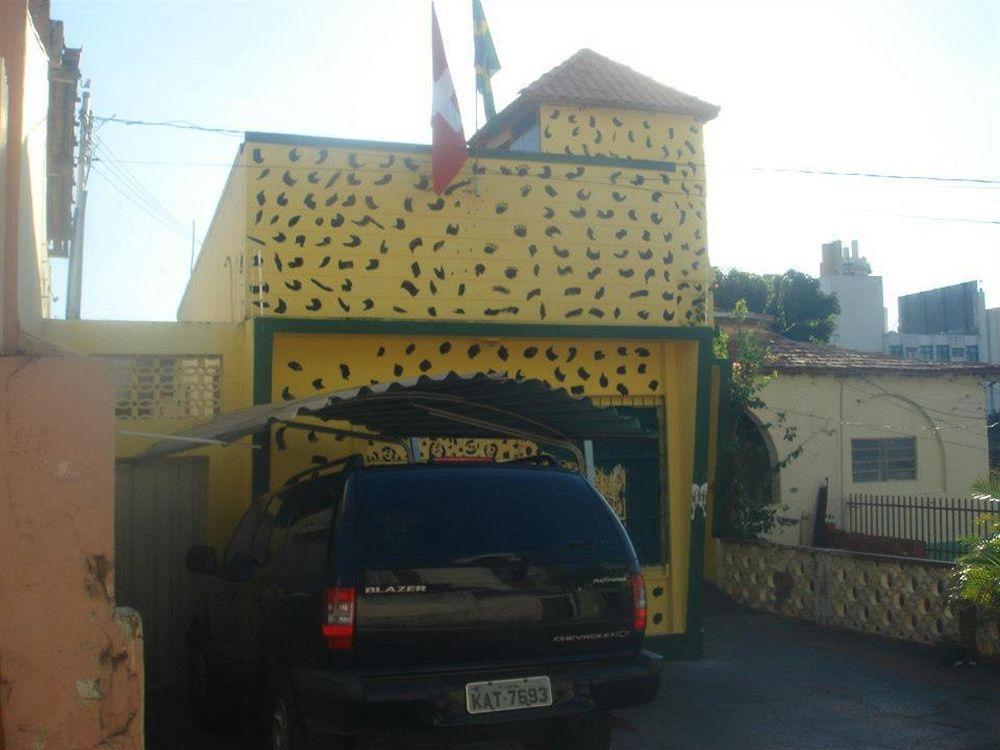 Hotel Pousada And Safari 库亚巴 外观 照片